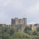 Het kasteel van Dover, prachtig strategisch gelegen bovenop de krijtrotsen